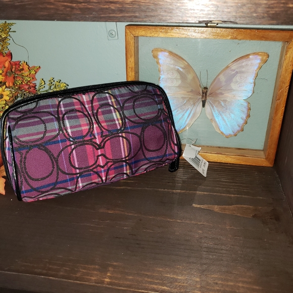 New Coach SignatreteTartain Cosmetic Pouch Bag - Picture 1 of 8